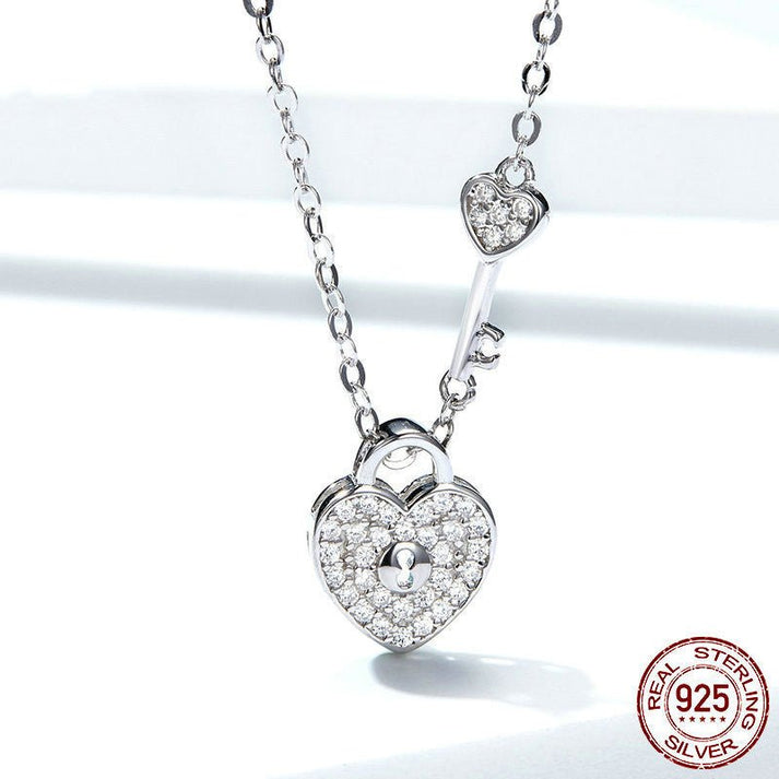 Heart Lock Necklace Women's Fashion White Gold Plated
